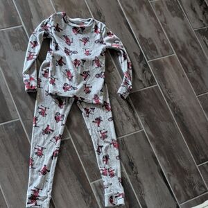 Cat & Jack Gray Pajama Set with Red Motif